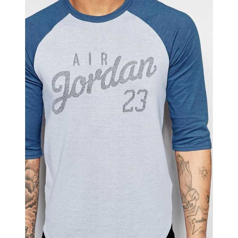 Air Jordan 3/4 RAGLAN TOP - Image 4