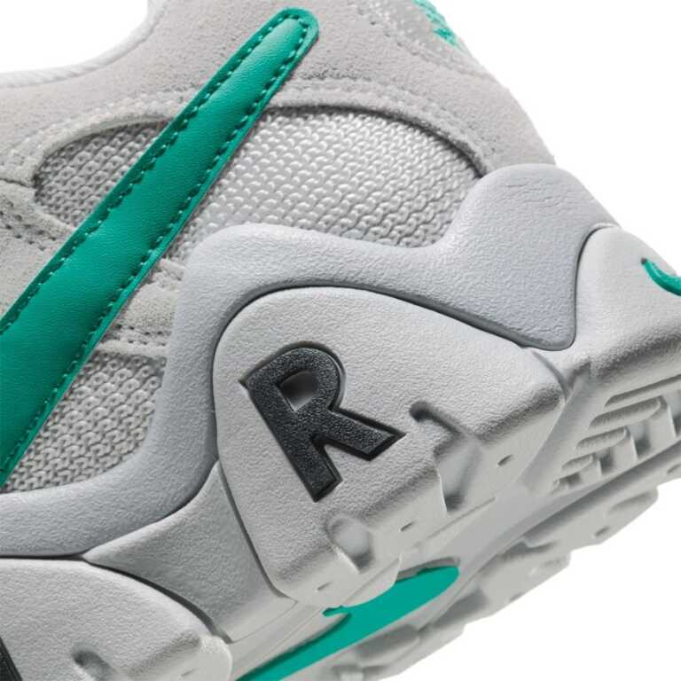 Men's Shoe Nike Barrage Low - Image 8