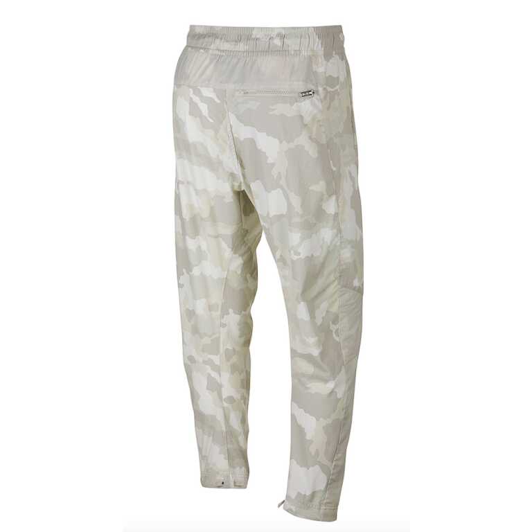 Men's Nike Camo Woven Pant - Image 2