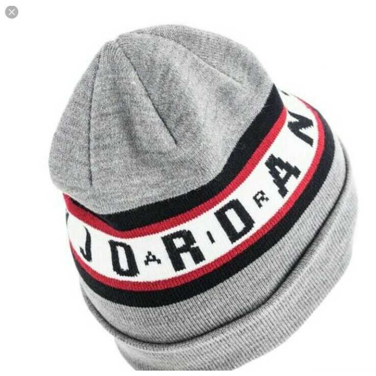 Gorro Air Jordan Cuffed - Image 2