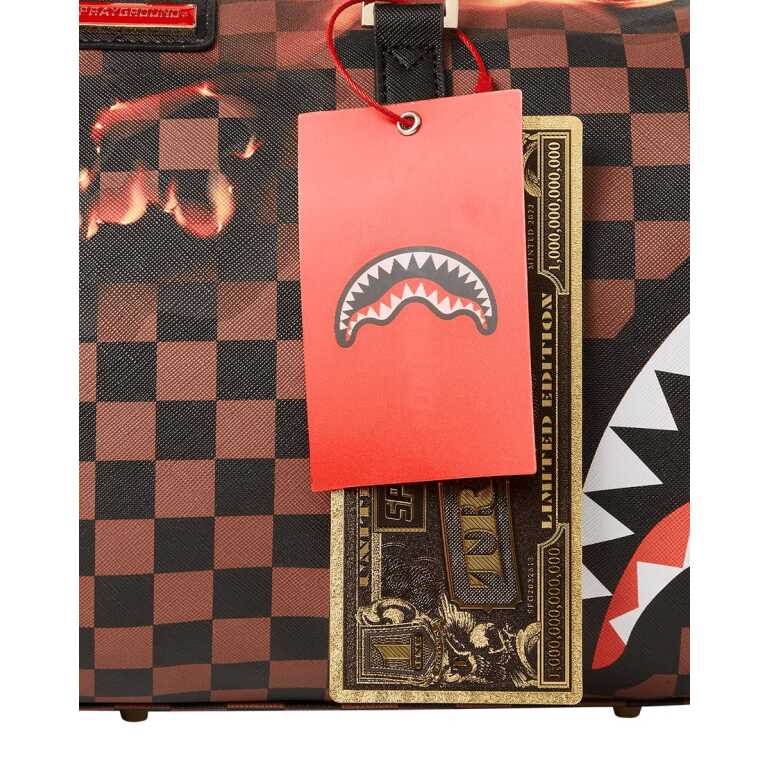 BOLSA PEQUEÑA SPRAYGROUND BURNT SHARKS IN PARIS MINI DUFFLE NEGRO - Image 7