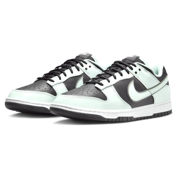 NIKE DUNK Low Retro PRM