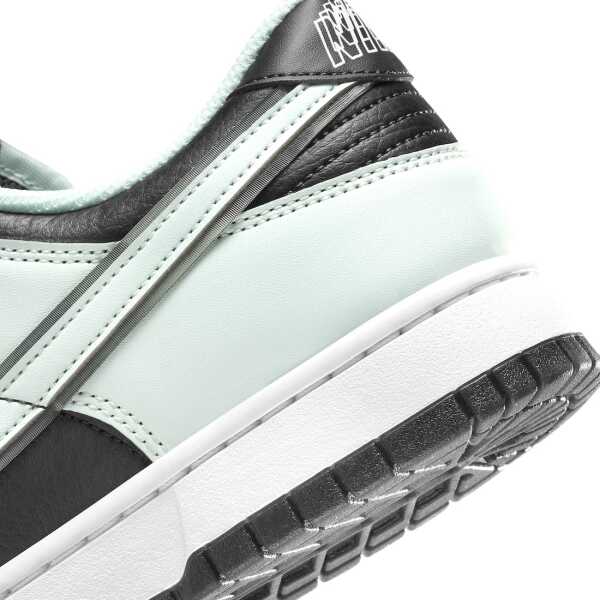 NIKE DUNK Low Retro PRM - Image 6