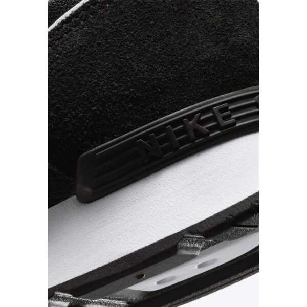 Nike Venture Runner - Image 6