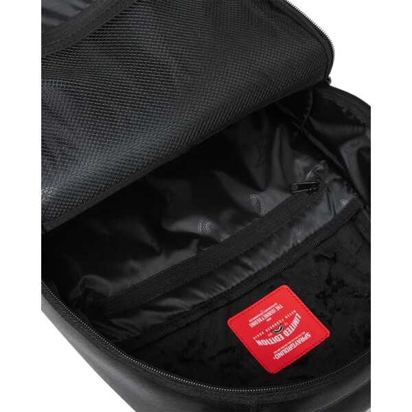 Mochila Sprayground SHARK CENTRAL BLACK OUT DLXSV BACKPACK - Image 8