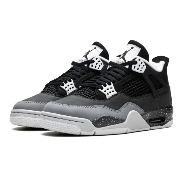 Air Jordan 4 Retro "Fear"