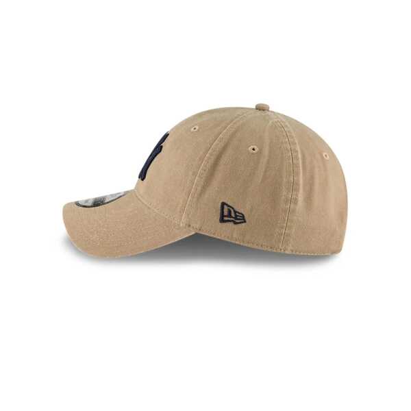 Gorra ajustable New Era New York Yankees MLB Core Classic 9TWENTY Beige - Image 6