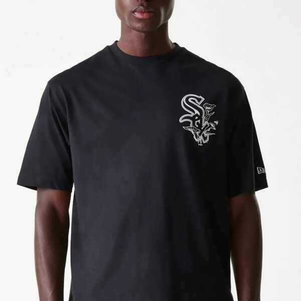 New Era Camiseta Oversized Chicago White Sox MLB Floral Graphic Negro - Image 3