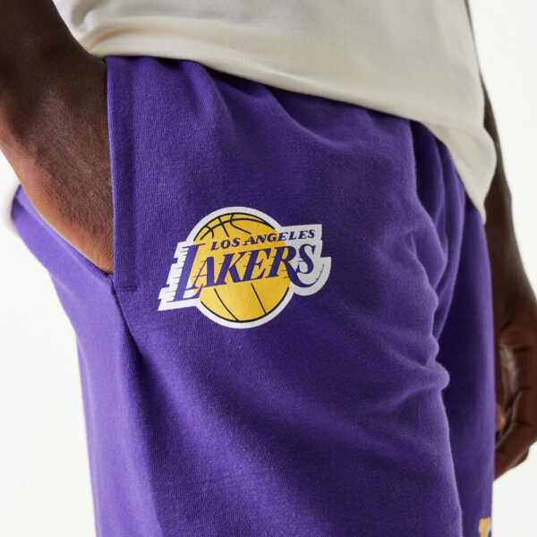New Era Pantalón Corto LA Lakers NBA Team Graphic - Image 4