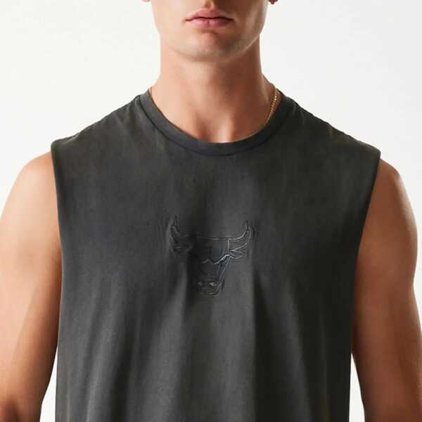 New Era Camiseta Sin Mangas Chicago Bulls NBA Washed Gris - Image 7