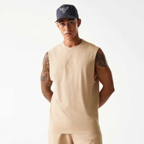 New Era Camiseta Sin Mangas Chicago Bulls NBA Washed Beige - Image 3