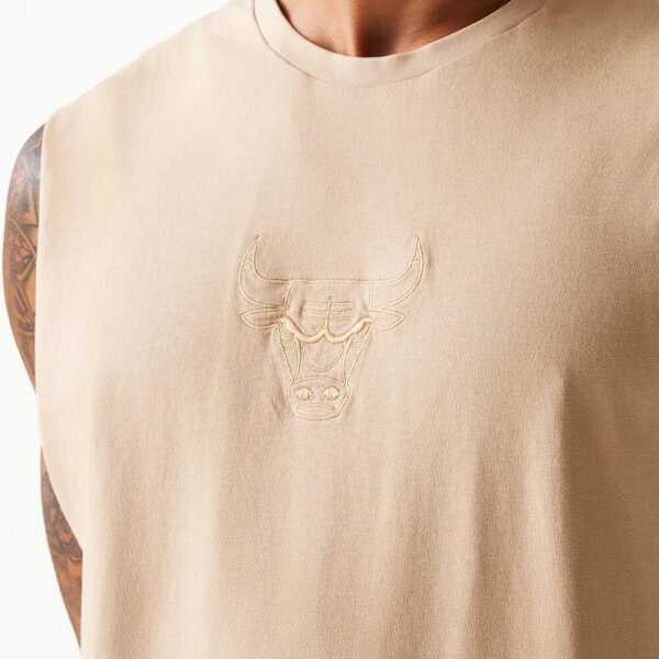 New Era Camiseta Sin Mangas Chicago Bulls NBA Washed Beige - Image 4