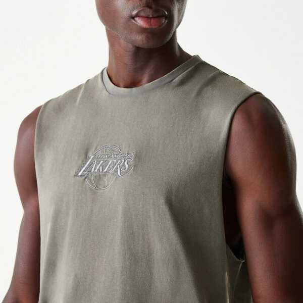 New Era Camiseta Sin Mangas LA Lakers NBA Washed Gris - Image 3